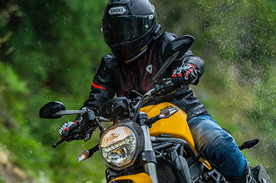 Le blouson Rev'It Hyperspeed 2 GT Air