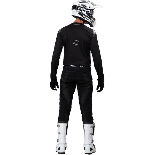 Pantalon Titanium -2021
